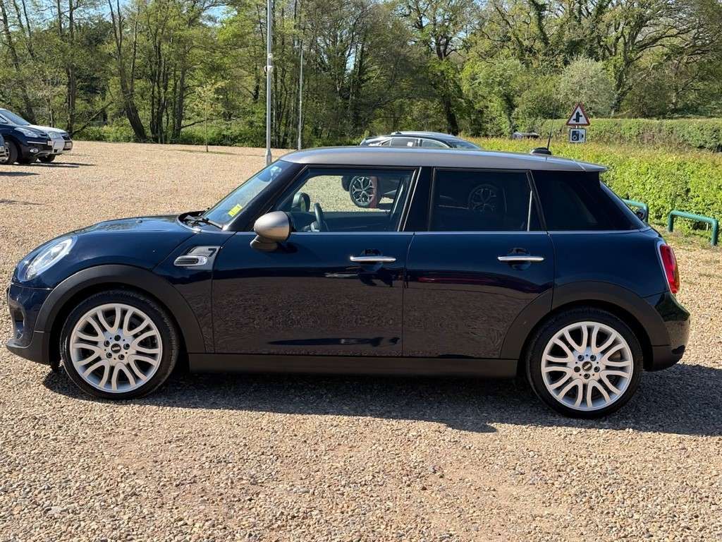 2018 MINI HATCH 2018 MINI HATCH