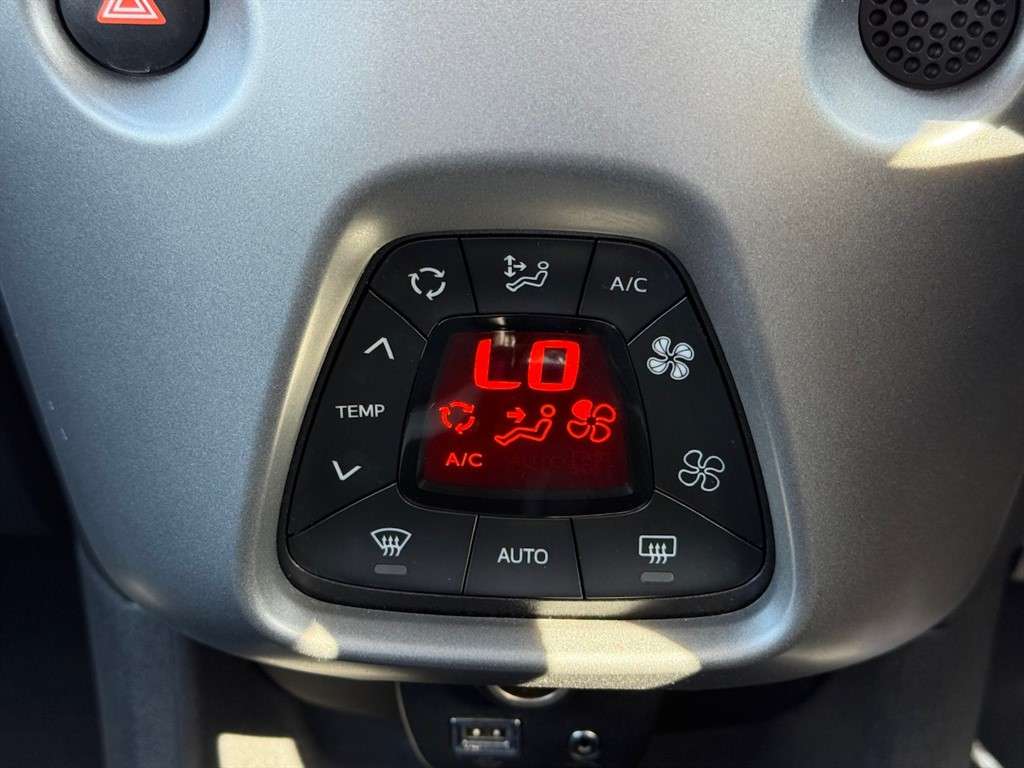 2018 TOYOTA AYGO 2018 TOYOTA AYGO