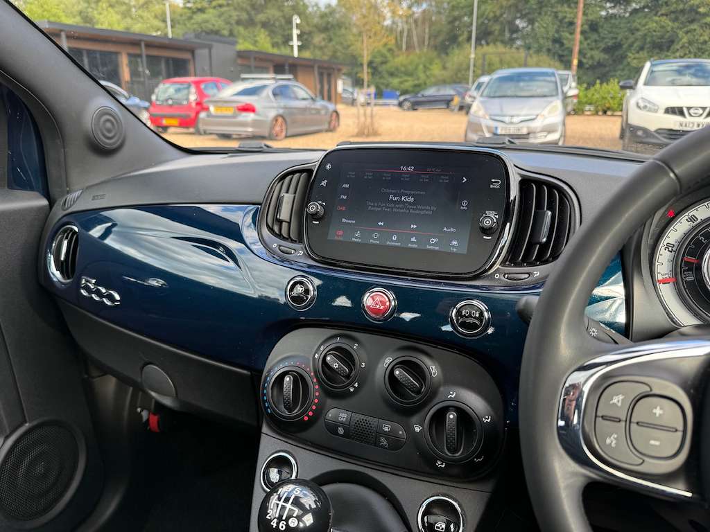 2024 FIAT 500 2024 FIAT 500