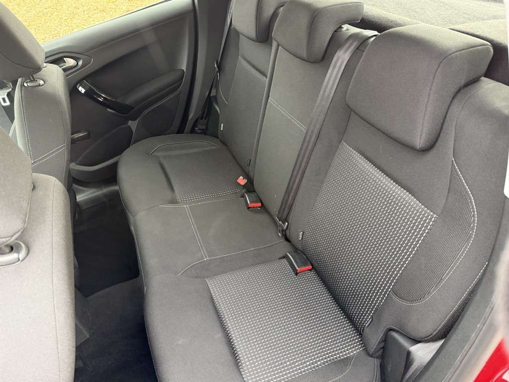 2016 PEUGEOT 208 2016 PEUGEOT 208