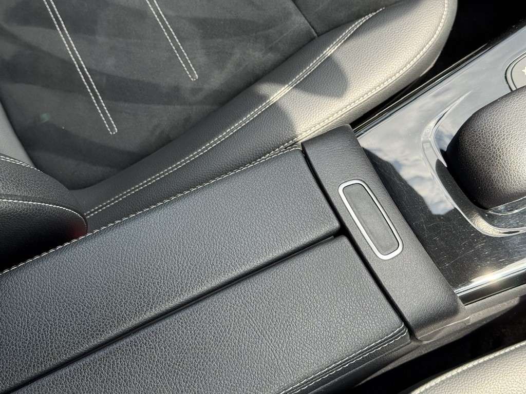 2022 MERCEDES A180 2022 MERCEDES A180