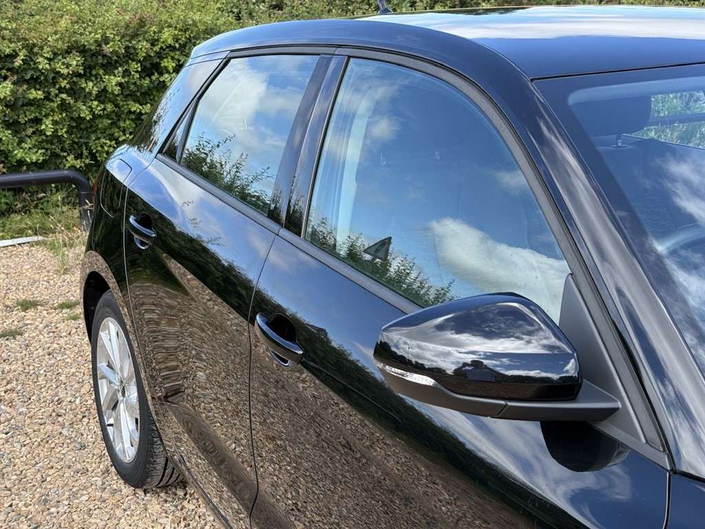 2022 AUDI A1 2022 AUDI A1