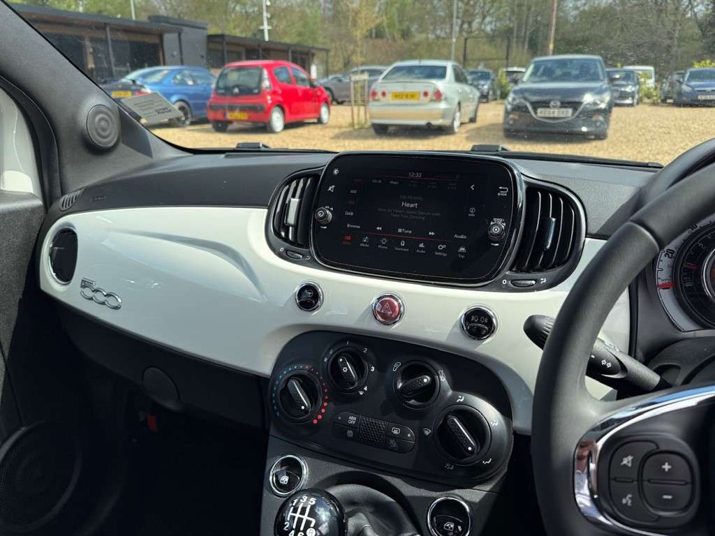 2021 FIAT 500 2021 FIAT 500