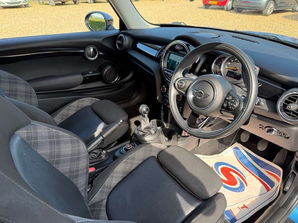 2018 MINI HATCH 2018 MINI HATCH