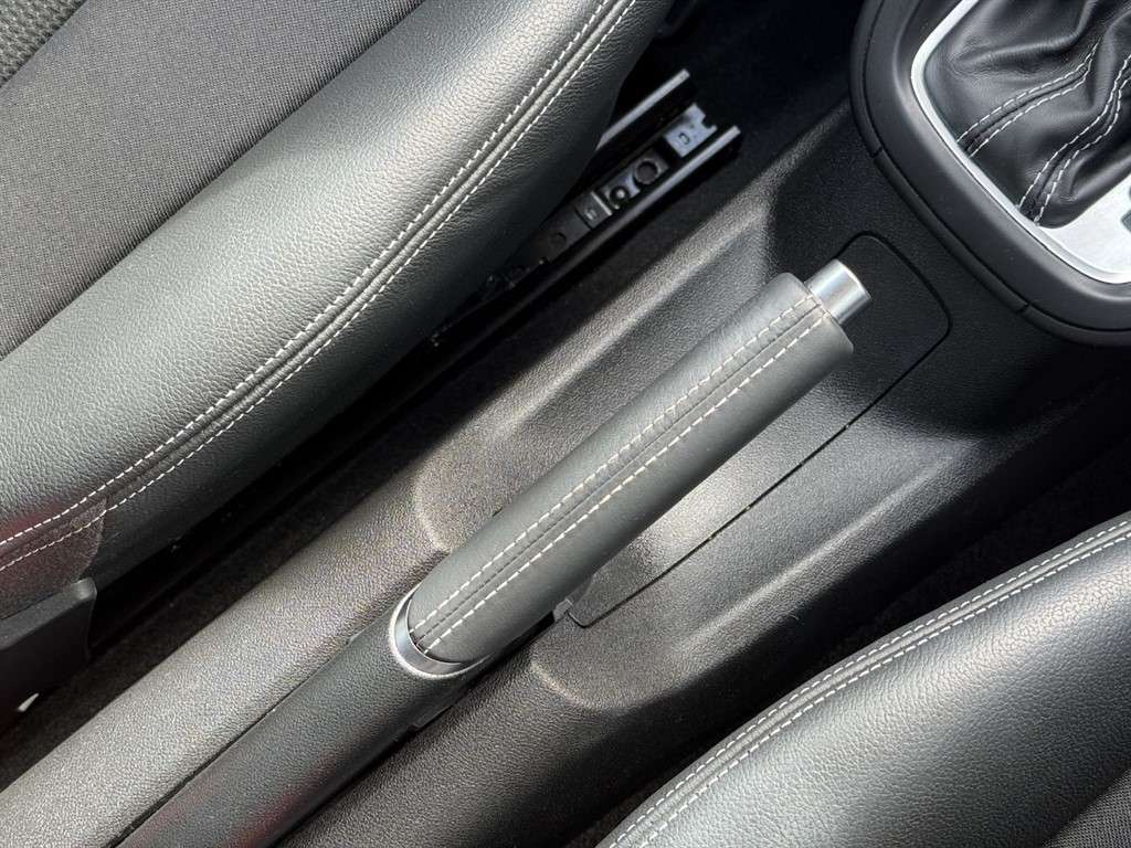2017 AUDI A1 2017 AUDI A1