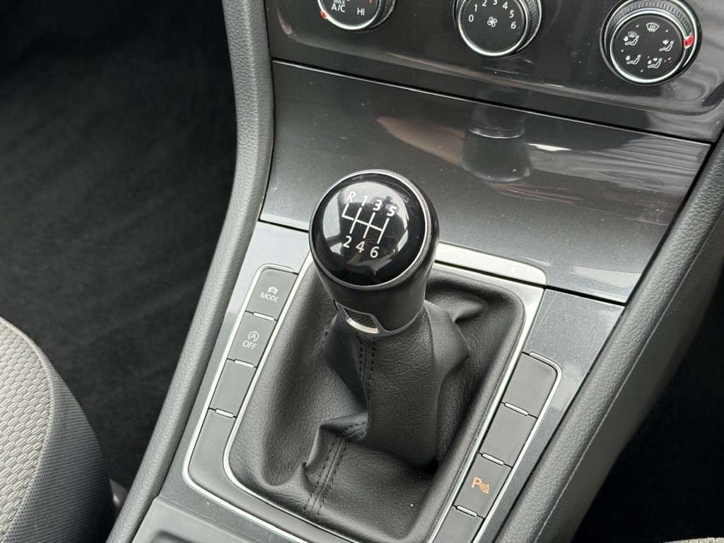 2019 VOLKSWAGEN GOLF 2019 VOLKSWAGEN GOLF