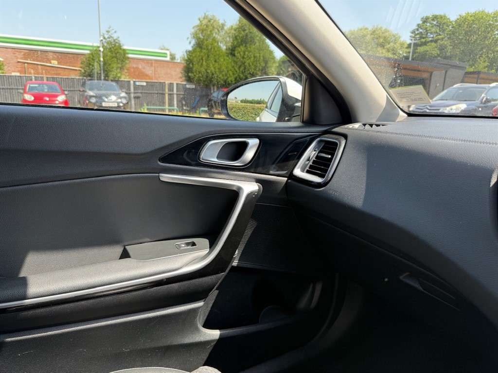 2020 KIA CEED 2020 KIA CEED