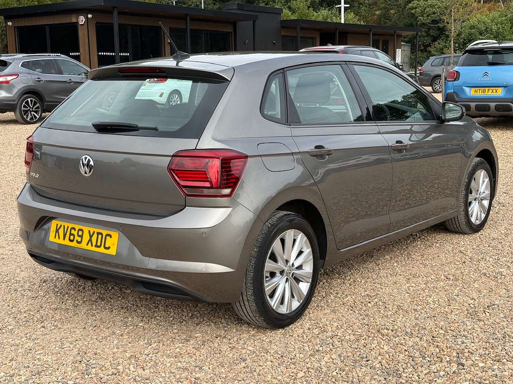 2019 VOLKSWAGEN POLO 2019 VOLKSWAGEN POLO