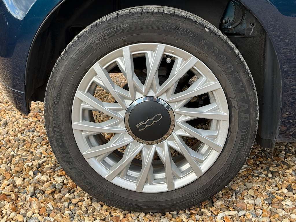 2024 FIAT 500 2024 FIAT 500