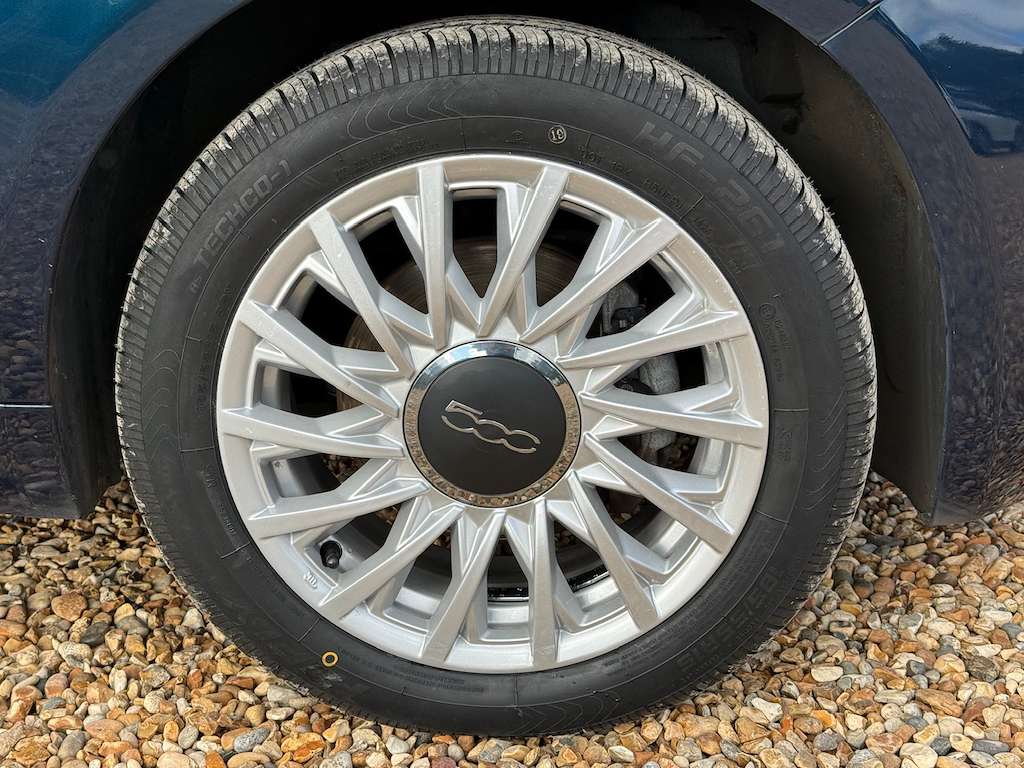 2024 FIAT 500 2024 FIAT 500