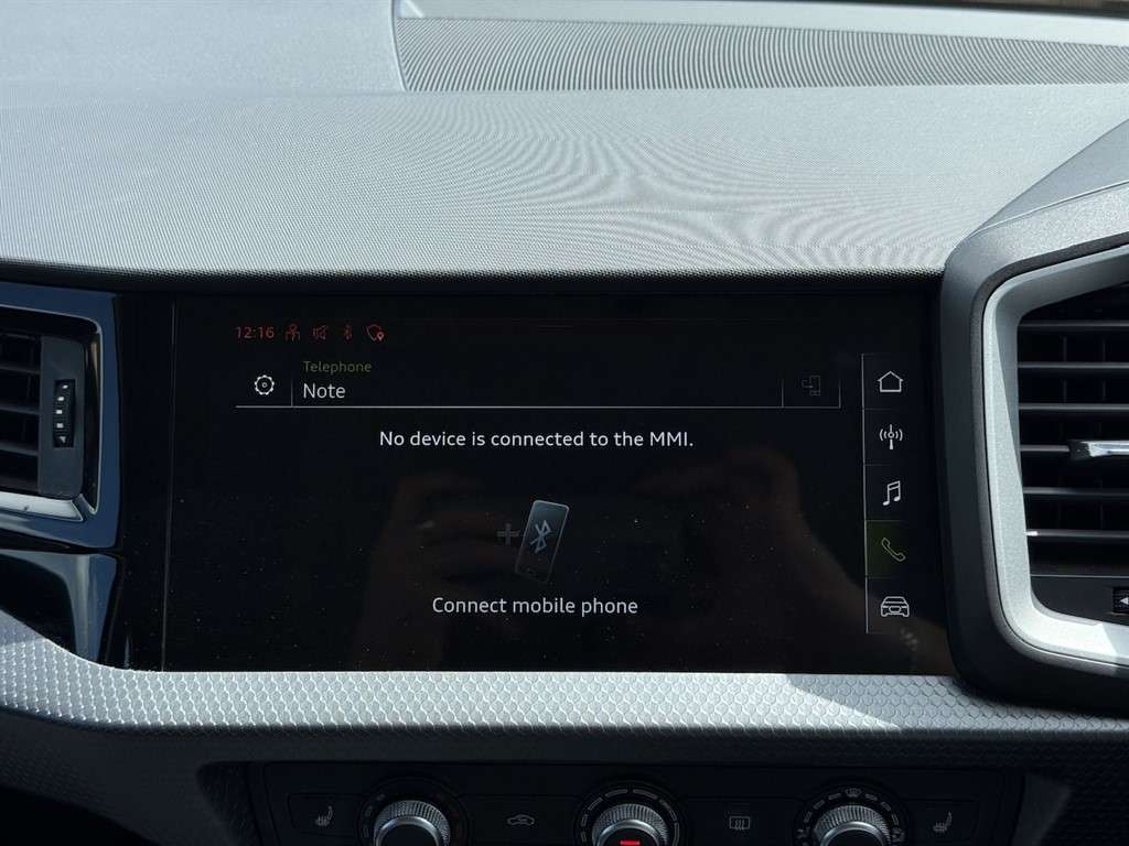 2022 AUDI A1 2022 AUDI A1