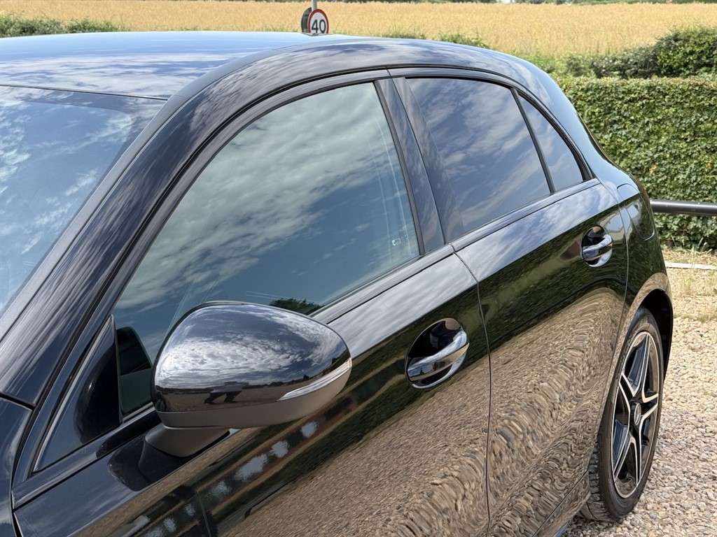 2022 MERCEDES A180 2022 MERCEDES A180