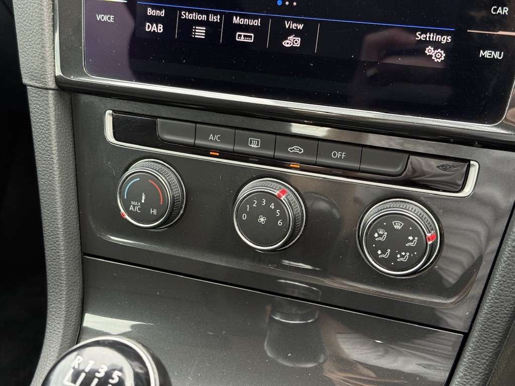 2019 VOLKSWAGEN GOLF 2019 VOLKSWAGEN GOLF