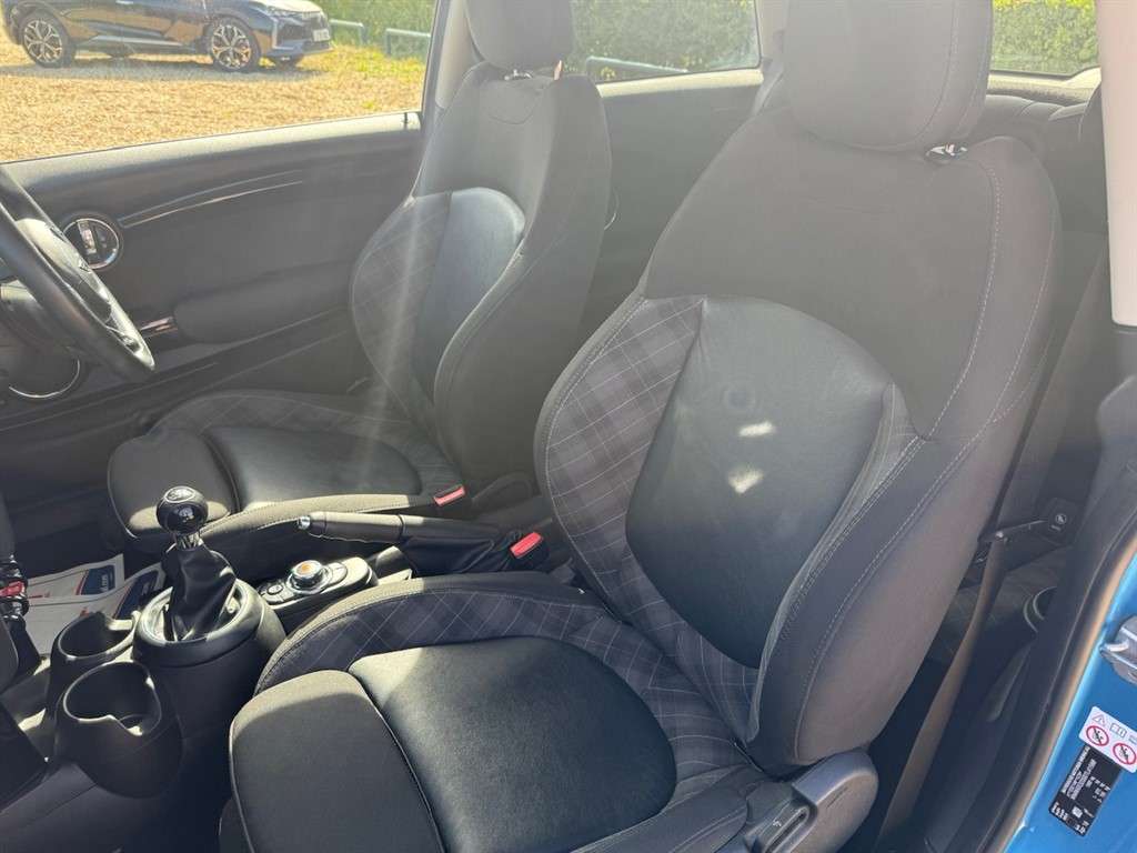 2018 MINI HATCH 2018 MINI HATCH