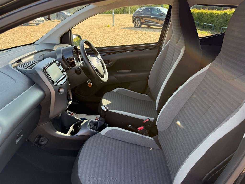 2018 TOYOTA AYGO 2018 TOYOTA AYGO