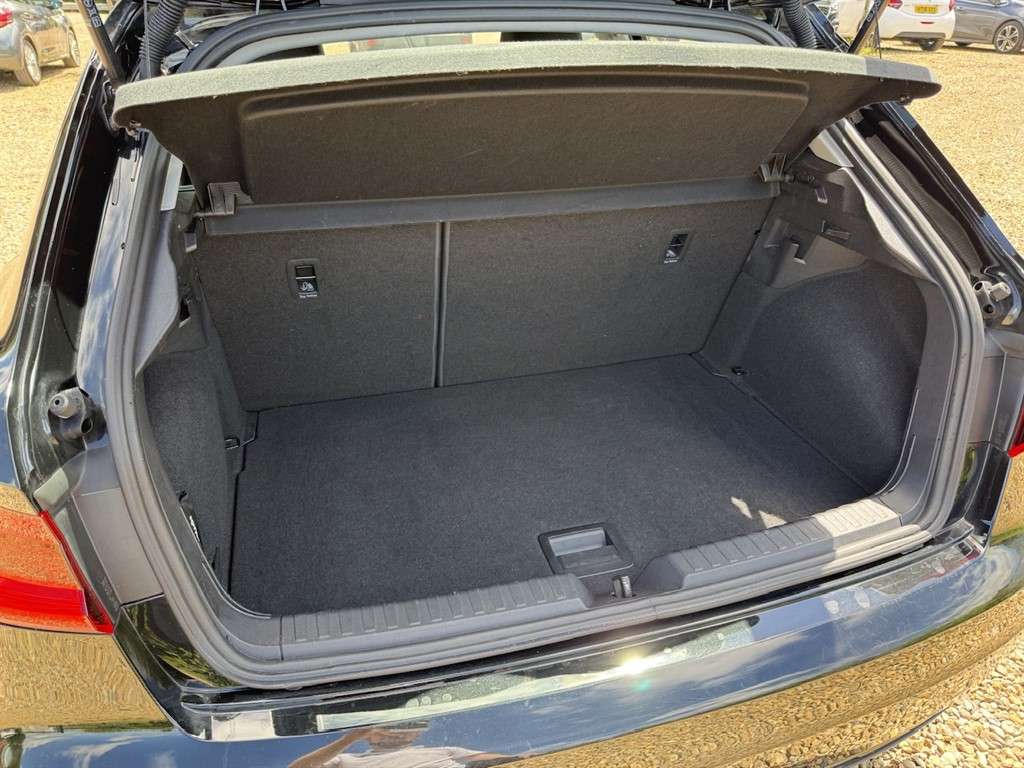 2022 AUDI A1 2022 AUDI A1