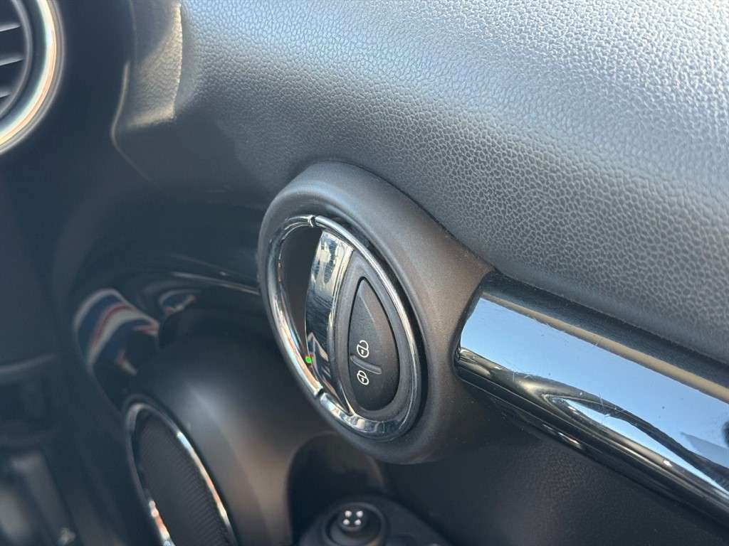 2018 MINI HATCH 2018 MINI HATCH
