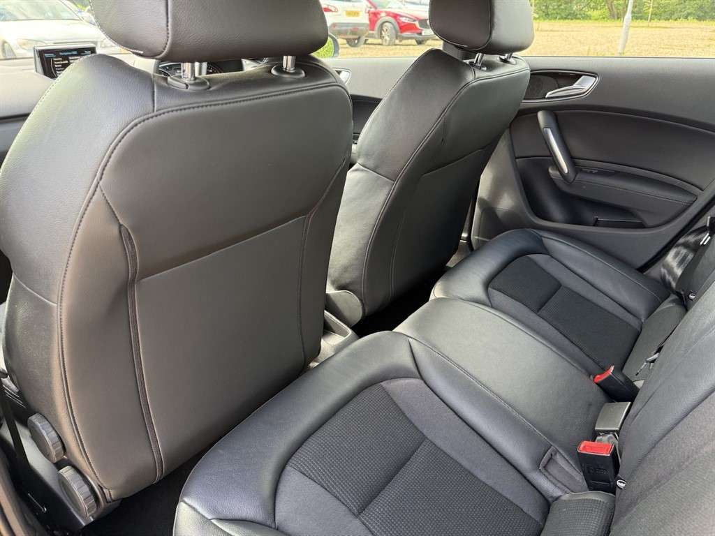 2017 AUDI A1 2017 AUDI A1