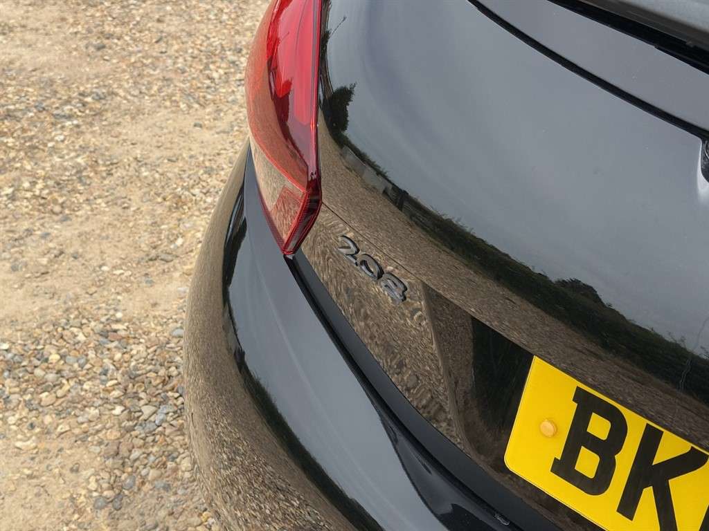 2018 PEUGEOT 208 2018 PEUGEOT 208