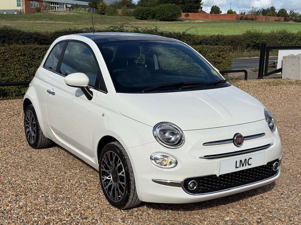 A 2024 FIAT 500 1.0 MHEV Top Hatchback 3dr Petrol Manual Euro 6 (s A 2024 FIAT 500 1.0 MHEV Top Hatchback 3dr Petrol Manual Euro 6 (s