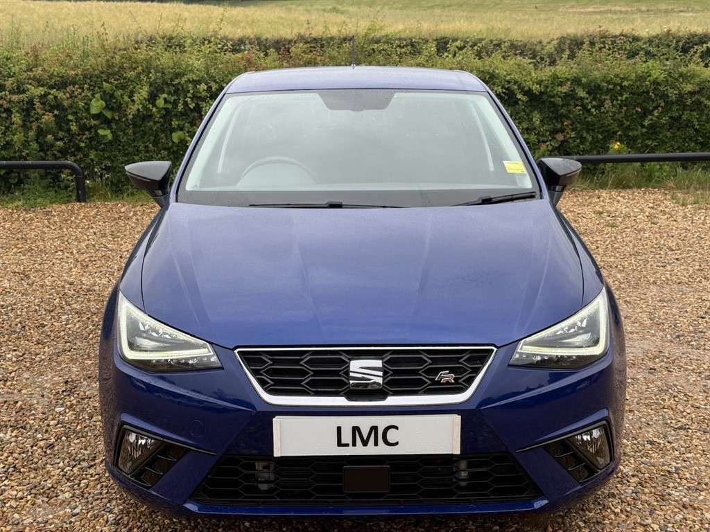 A 2018 SEAT IBIZA 1.0 TSI FR Hatchback 5dr Petrol Manual Euro 6 (s/s A 2018 SEAT IBIZA 1.0 TSI FR Hatchback 5dr Petrol Manual Euro 6 (s/s