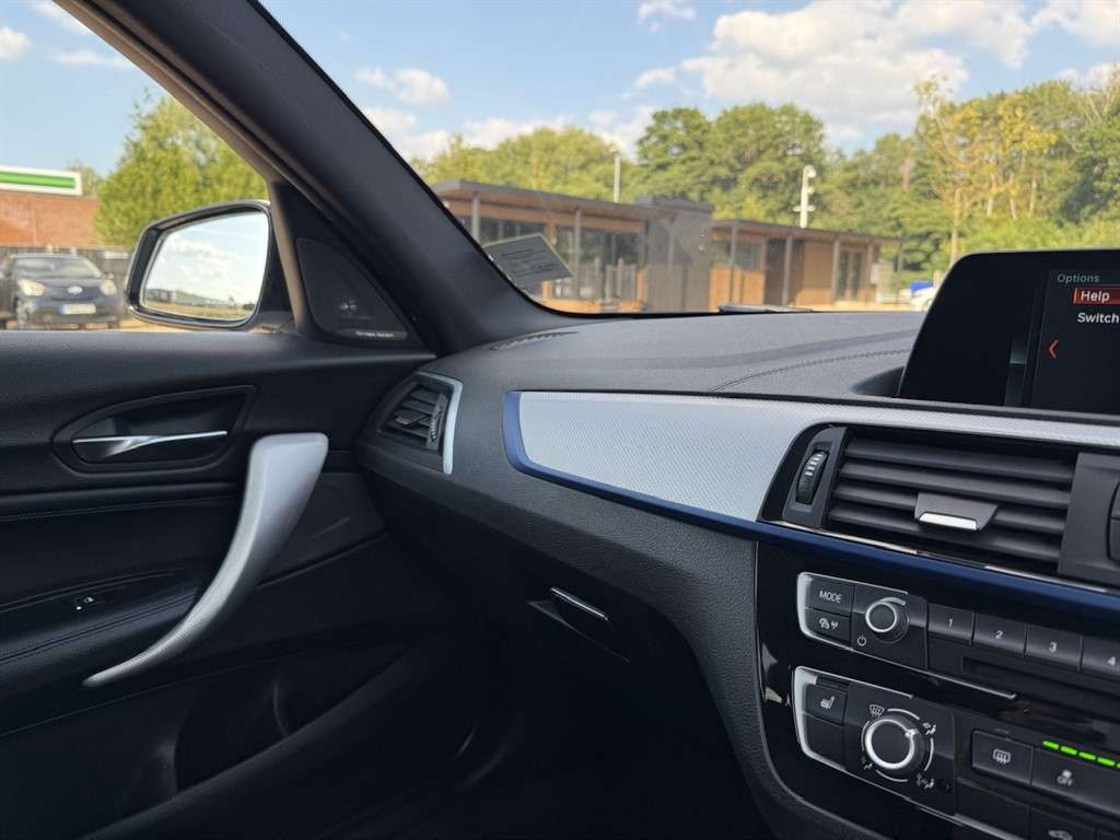 2019 BMW 1 SERIES 2019 BMW 1 SERIES
