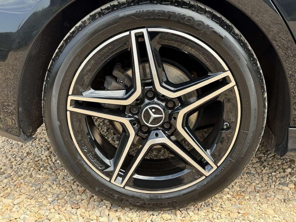 2022 MERCEDES A180 2022 MERCEDES A180