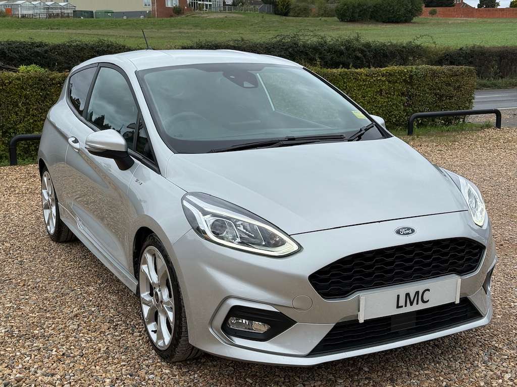 A 2021 FORD FIESTA 1.0T EcoBoost MHEV ST-Line X Edition Hatchback 3dr A 2021 FORD FIESTA 1.0T EcoBoost MHEV ST-Line X Edition Hatchback 3dr
