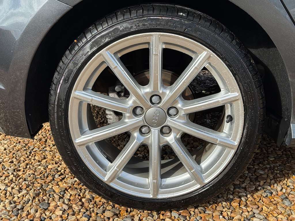 2016 AUDI A1 2016 AUDI A1