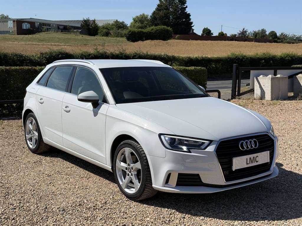 A 2019 AUDI A3 1.5 TFSI CoD 35 Sport Sportback 5dr Petrol S Troni A 2019 AUDI A3 1.5 TFSI CoD 35 Sport Sportback 5dr Petrol S Troni