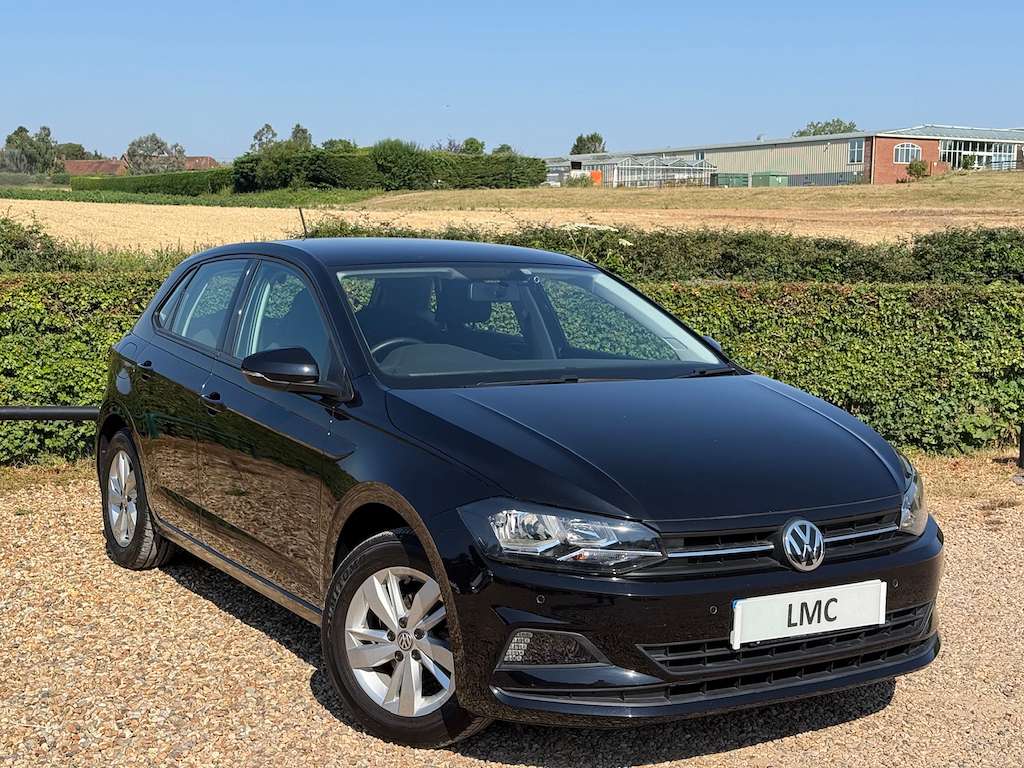A 2019 VOLKSWAGEN POLO 1.0 TSI GPF SE Hatchback 5dr Petrol Manual Euro 6 A 2019 VOLKSWAGEN POLO 1.0 TSI GPF SE Hatchback 5dr Petrol Manual Euro 6