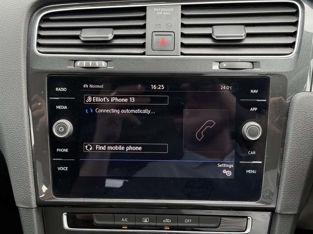 2019 VOLKSWAGEN GOLF 2019 VOLKSWAGEN GOLF