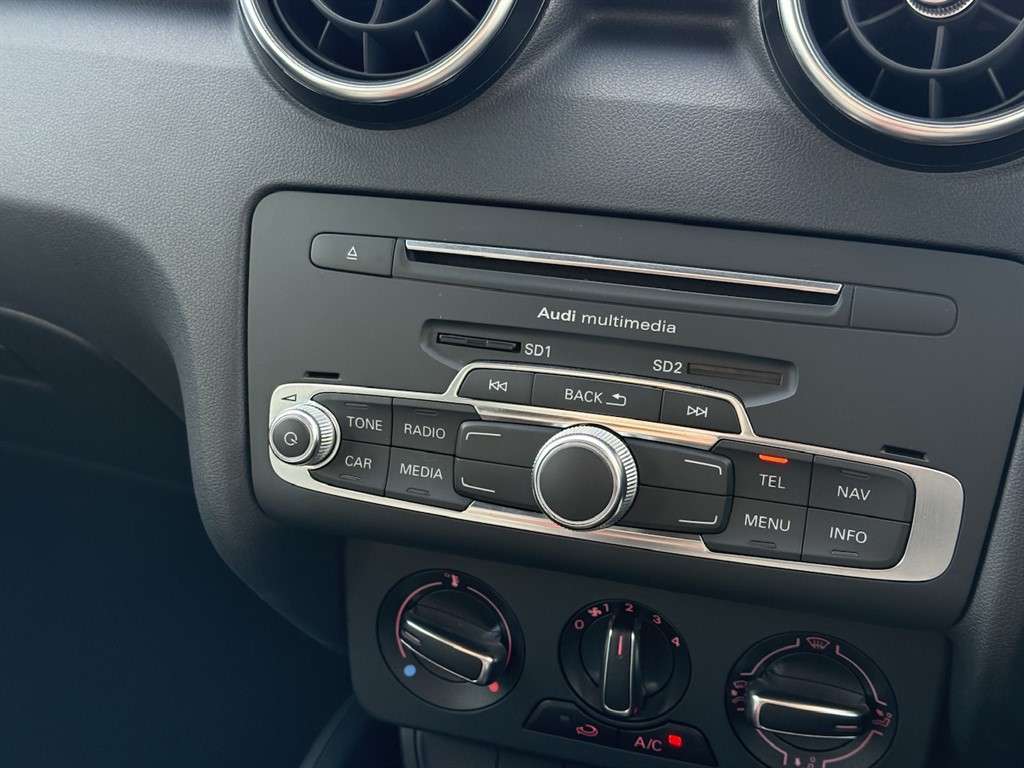 2017 AUDI A1 2017 AUDI A1