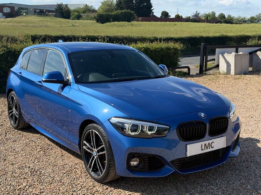A 2019 BMW 1 SERIES 1.5 118i GPF M Sport Shadow Edition Hatchback 5dr A 2019 BMW 1 SERIES 1.5 118i GPF M Sport Shadow Edition Hatchback 5dr