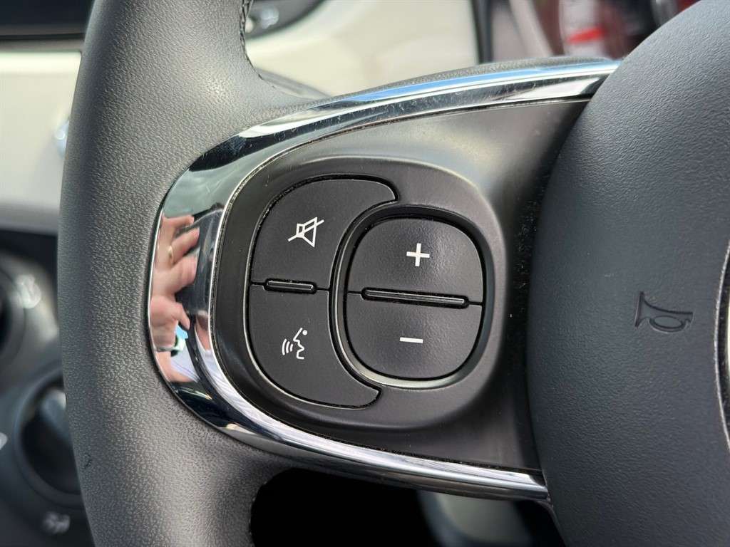 2021 FIAT 500 2021 FIAT 500