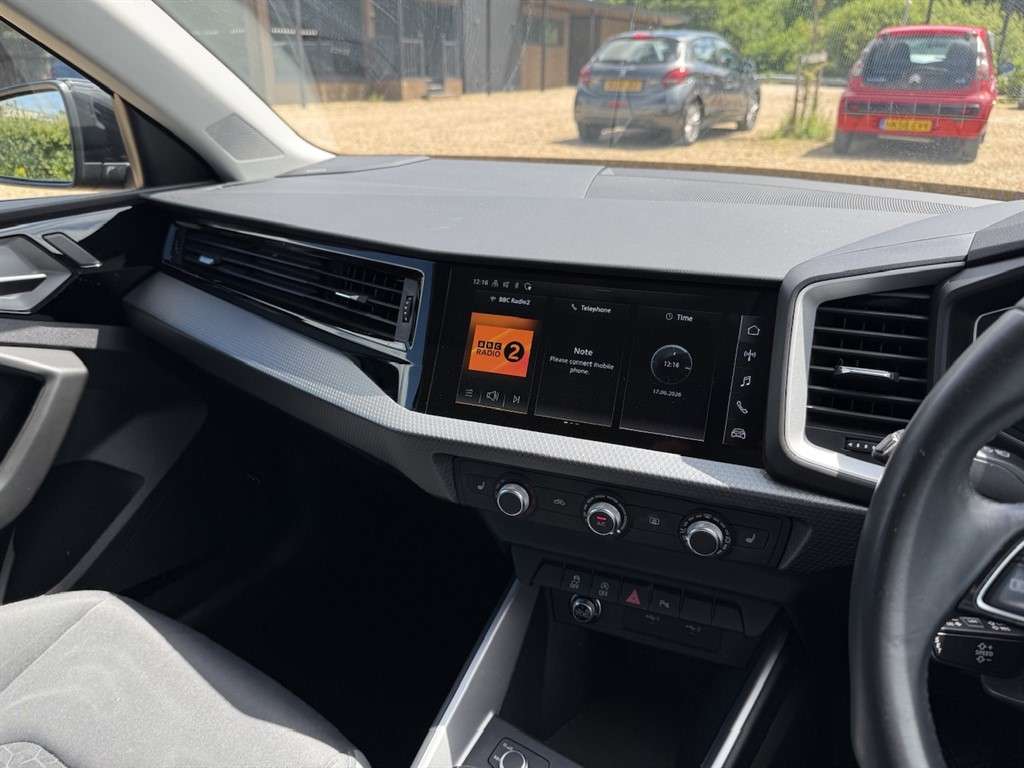 2022 AUDI A1 2022 AUDI A1