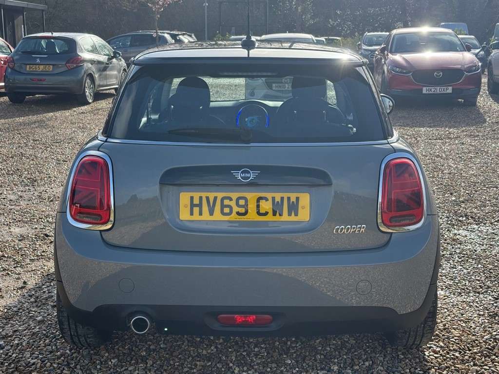 2019 MINI HATCH 2019 MINI HATCH