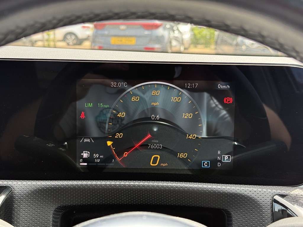 2022 MERCEDES A180 2022 MERCEDES A180