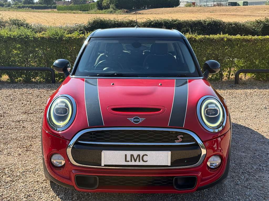 A 2018 MINI HATCH 2.0 Cooper S GPF Hatchback 5dr Petrol Manual Euro A 2018 MINI HATCH 2.0 Cooper S GPF Hatchback 5dr Petrol Manual Euro