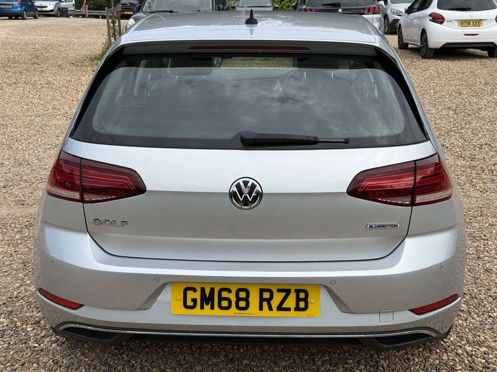 2019 VOLKSWAGEN GOLF 2019 VOLKSWAGEN GOLF