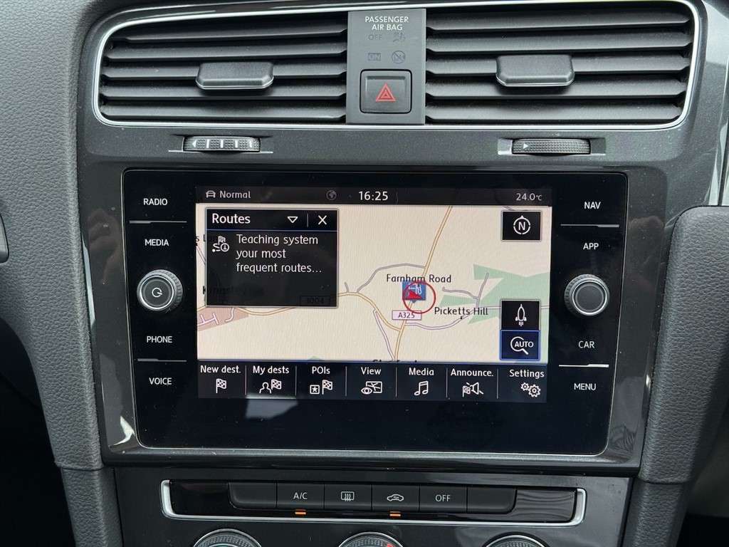 2019 VOLKSWAGEN GOLF 2019 VOLKSWAGEN GOLF
