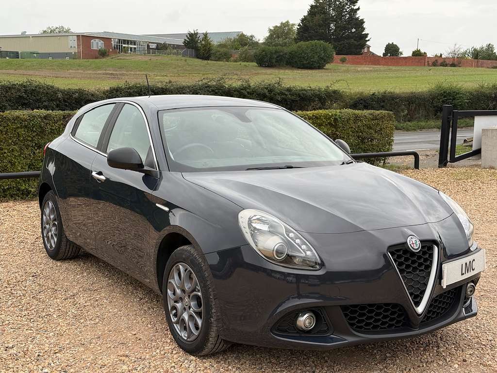 A 2016 ALFA ROMEO GIULIETTA 1.4 TB MultiAir Super Hatchback 5dr Petrol Manual A 2016 ALFA ROMEO GIULIETTA 1.4 TB MultiAir Super Hatchback 5dr Petrol Manual
