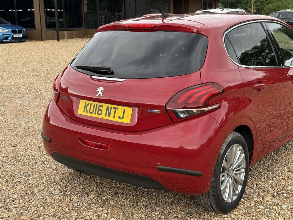 2016 PEUGEOT 208 2016 PEUGEOT 208