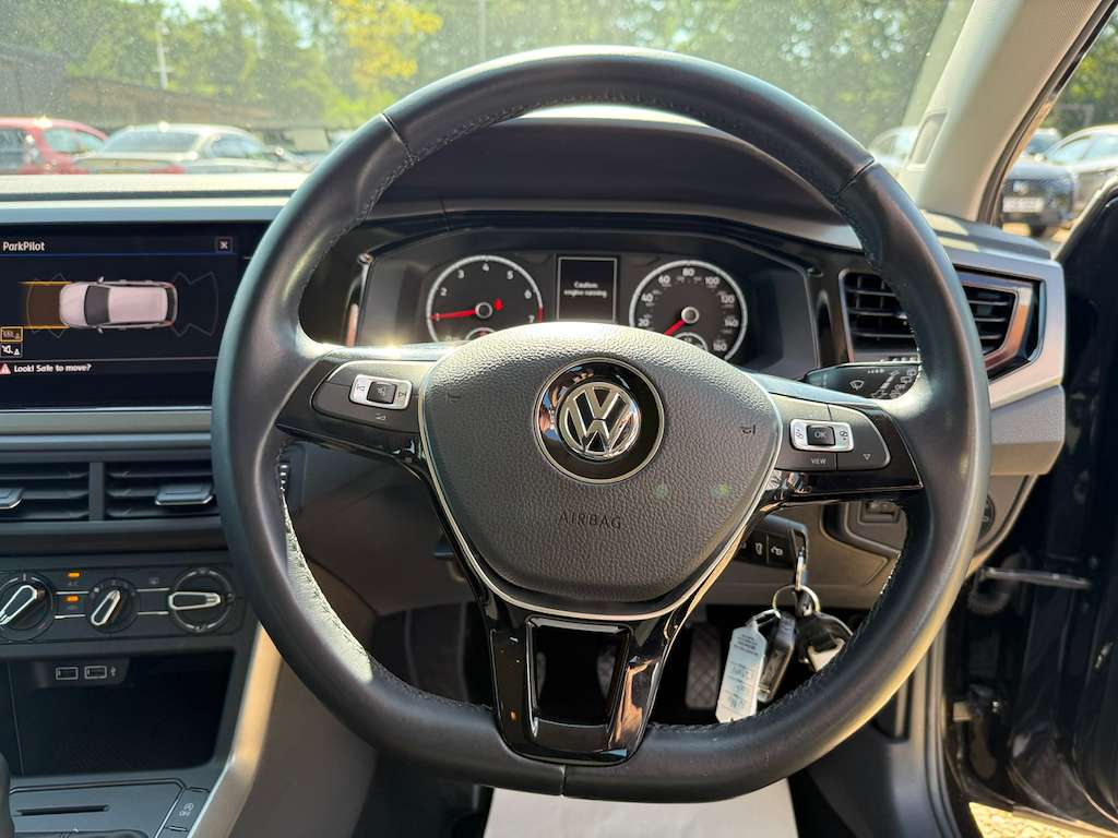 2019 VOLKSWAGEN POLO 2019 VOLKSWAGEN POLO