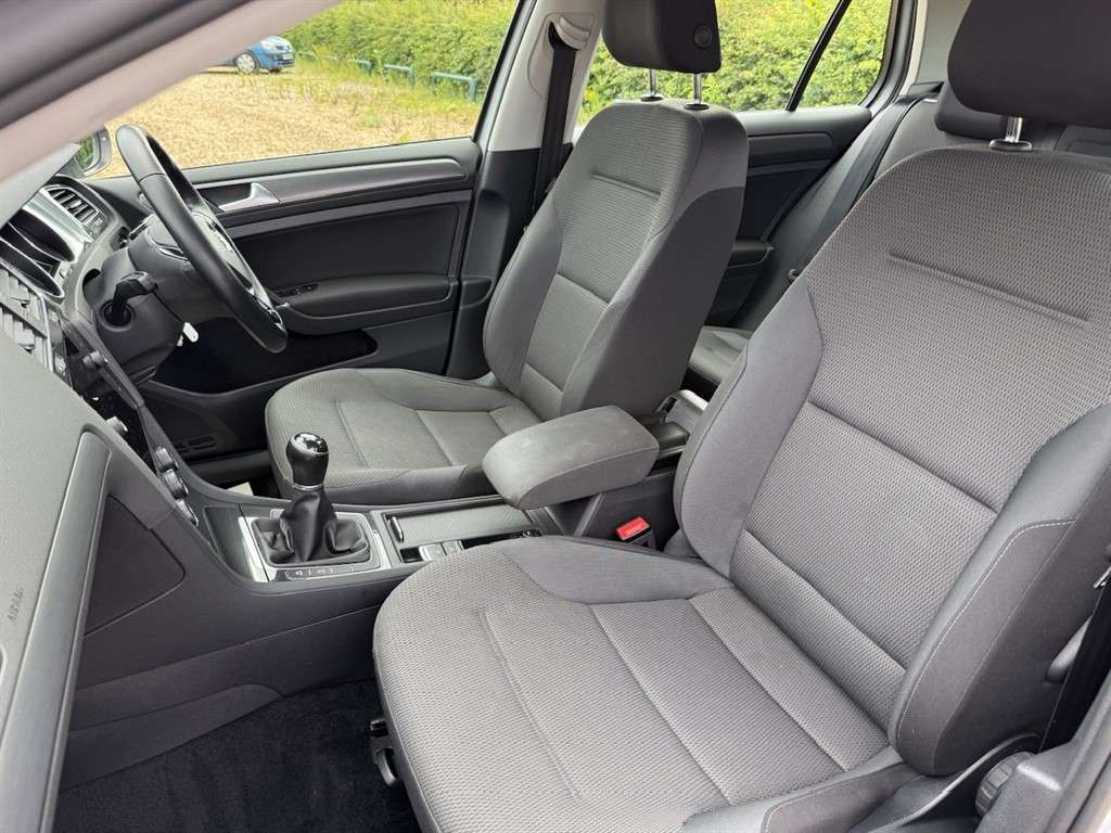 2019 VOLKSWAGEN GOLF 2019 VOLKSWAGEN GOLF