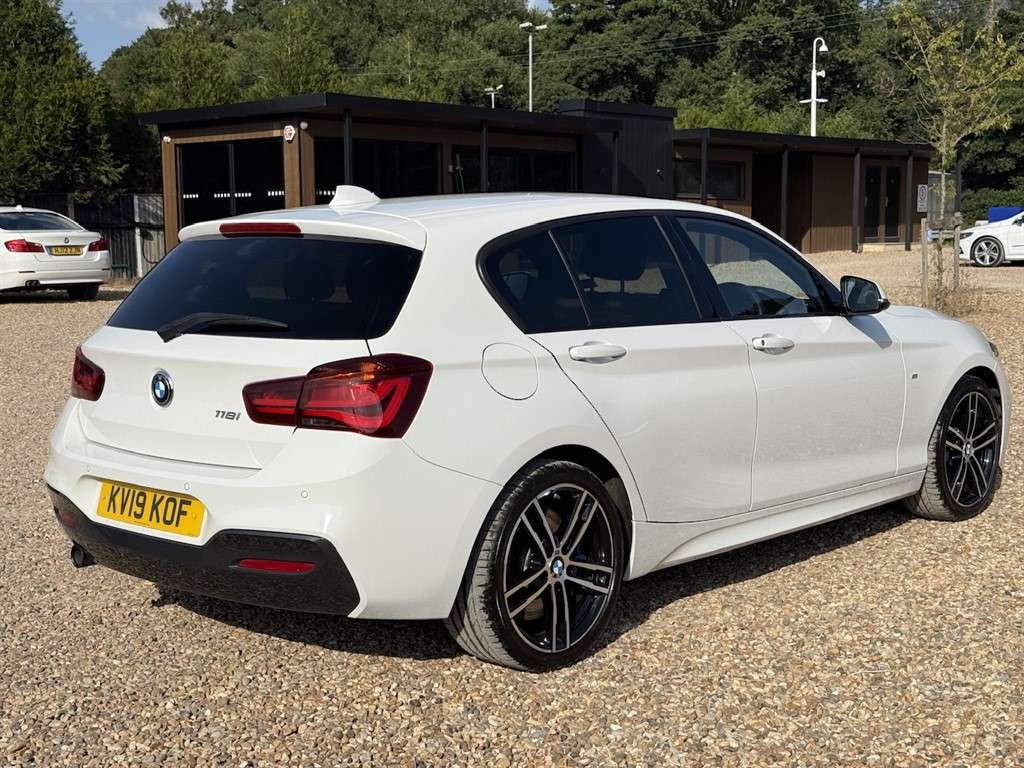 2019 BMW 1 SERIES 2019 BMW 1 SERIES