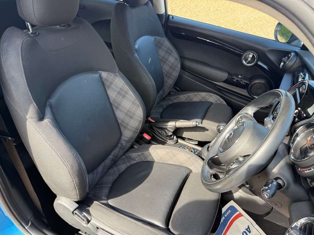 2018 MINI HATCH 2018 MINI HATCH
