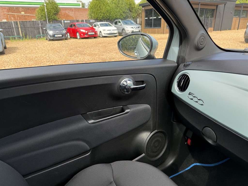 2024 FIAT 500 2024 FIAT 500