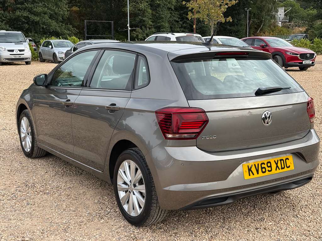 2019 VOLKSWAGEN POLO 2019 VOLKSWAGEN POLO