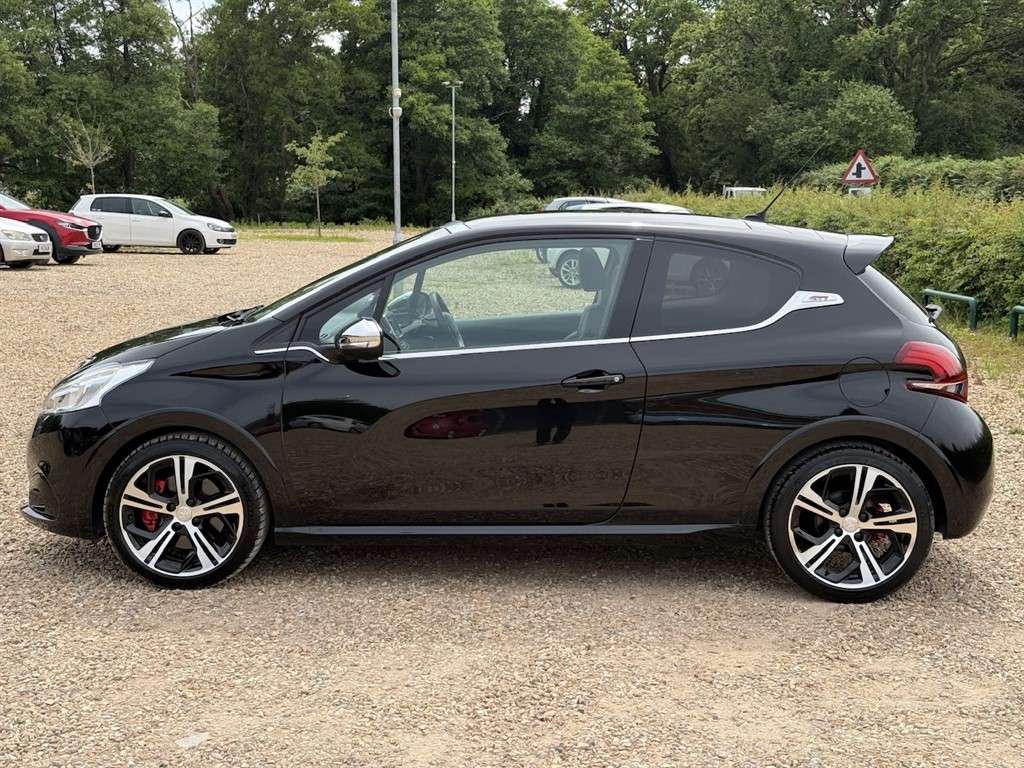 2018 PEUGEOT 208 2018 PEUGEOT 208